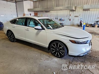 Czwarte zdjęcie samochodu z boku: 2026 HONDA ACCORD TOURING HYBRID VIN:1HGCY2F88TA039661 - miniatura