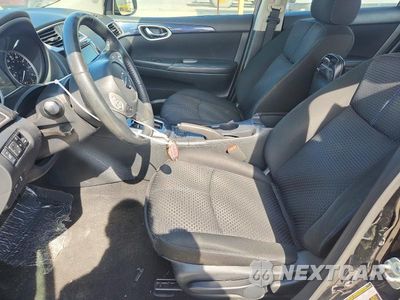 Zdjęcie 7 z 12 samochodu: 2019 NISSAN SENTRA SR VIN:3N1AB7AP1KY405587 - miniatura