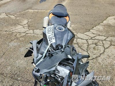 Piąte zdjęcie samochodu w środku: 2022 SUZUKI GSX1300 RR VIN:JS1EJ11B8N7102342 - miniatura