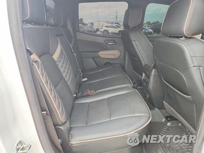 Zdjęcie 10 z 12 samochodu: 2023 GMC CANYON DENALI VIN:1GTP6FEK6P1152007 - miniatura