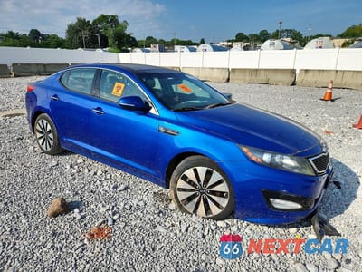 Czwarte zdjęcie samochodu z boku: 2011 KIA OPTIMA SX VIN:KNAGR4A67B5185083 - miniatura