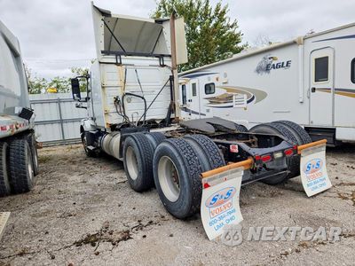 Drugie zdjęcie samochodu z przodu: 2015 VOLVO VNL SEMI TRUCK VIN:4V4NC9EGXFN921648 - miniatura
