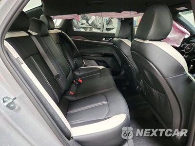 Zdjęcie 10 z 12 samochodu: 2027 KIA K5 GT LINE VIN:KNAG64J79V5534315 - miniatura