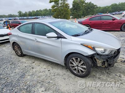 Czwarte zdjęcie samochodu z boku: 2016 HYUNDAI ELANTRA SE VIN:KMHDH4AE0GU480874 - miniatura