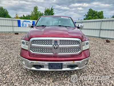 Piąte zdjęcie samochodu w środku: 2017 RAM 1500 LARAMIE VIN:1C6RR7NT1HS626835 - miniatura