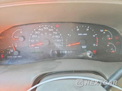 Zdjęcie 9 z 13 samochodu: 2004 FORD EXCURSION EDDIE BAUER VIN:1FMSU45P34EA37395 - miniatura