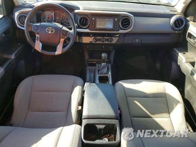 Zdjęcie 8 z 13 samochodu: 2017 TOYOTA TACOMA SR5 V6 VIN:5TFAZ5CN2HX040291 - miniatura