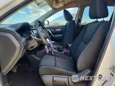Zdjęcie 7 z 13 samochodu: 2017 NISSAN ROGUE S VIN:KNMAT2MT3HP515721 - miniatura