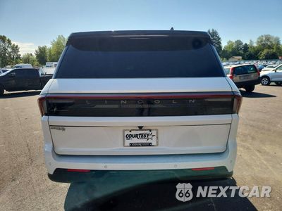 Zdjęcie 6 z 14 samochodu: 2027 LINCOLN NAVIGATOR BLACK LABEL VIN:5LMJJ3TG1VEL00550 - miniatura