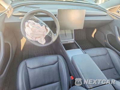 Zdjęcie 8 z 12 samochodu: 2024 TESLA MODEL 3 VIN:5YJ3E1EB0RF801749 - miniatura