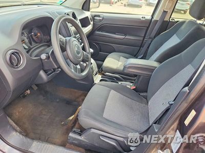 Zdjęcie 7 z 13 samochodu: 2015 JEEP COMPASS SPORT VIN:1C4NJDBB4FD152065 - miniatura