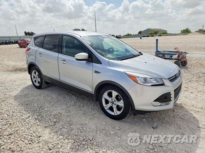 Czwarte zdjęcie samochodu z boku: 2015 FORD ESCAPE SE VIN:1FMCU0GX6FUA91115 - miniatura