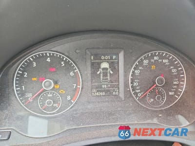 Zdjęcie 9 z 12 samochodu: 2012 VOLKSWAGEN EOS KOMFORT VIN:WVWBW7AH9CV013048 - miniatura