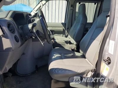 Zdjęcie 7 z 13 samochodu: 2012 FORD ECONOLINE E350 SUPER DUTY WAGON VIN:1FBNE3BL9CDA07708 - miniatura