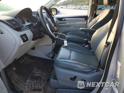 Zdjęcie 7 z 13 samochodu: 2011 VOLKSWAGEN ROUTAN SE VIN:2V4RW3DG5BR717331 - miniatura