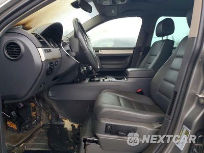 Zdjęcie 7 z 13 samochodu: 2009 VOLKSWAGEN TOUAREG 2 V6 VIN:WVGBE77LX9D017182 - miniatura