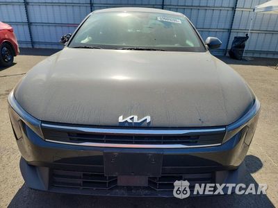 Piąte zdjęcie samochodu w środku: 2025 KIA K4 LXS VIN:3KPFT4DE8SE146946 - miniatura