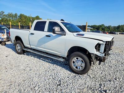 Czwarte zdjęcie samochodu z boku: 2024 RAM 2500 TRADESMAN VIN:3C6UR5CJ5RG270043 - miniatura