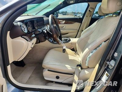 Zdjęcie 7 z 12 samochodu: 2017 MERCEDES-BENZ E 300 VIN:WDDZF4JB6HA175992 - miniatura