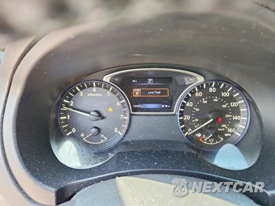 Zdjęcie 9 z 12 samochodu: 2016 NISSAN ALTIMA 2.5 SR VIN:1N4AL3AP0GN333441 - miniatura