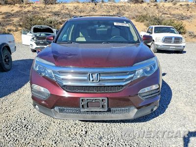 Piąte zdjęcie samochodu w środku: 2017 HONDA PILOT EXL VIN:5FNYF6H50HB000646 - miniatura