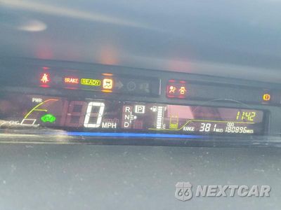 Zdjęcie 9 z 12 samochodu: 2014 TOYOTA PRIUS V THREE VIN:JTDZN3EU3E3291606 - miniatura