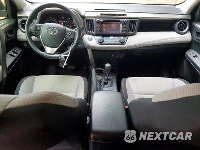 Zdjęcie 8 z 13 samochodu: 2018 TOYOTA RAV4 HYBRID LE VIN:JTMRJREV6JD253377 - miniatura