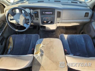 Zdjęcie 8 z 12 samochodu: 2004 DODGE RAM 1500 ST VIN:1D7HA18N24S542884 - miniatura