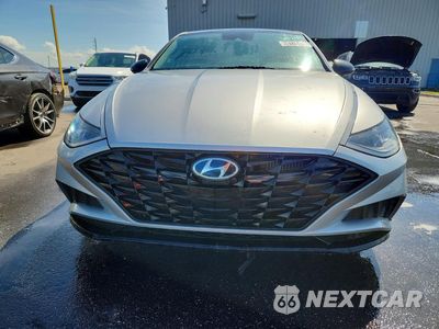 Piąte zdjęcie samochodu w środku: 2022 HYUNDAI SONATA SEL PLUS VIN:5NPEJ4J2XNH141906 - miniatura