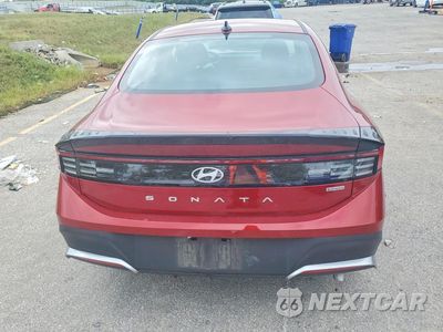 Zdjęcie 6 z 12 samochodu: 2026 HYUNDAI SONATA HYBRID BLUE VIN:KMHL24JJ5TA165333 - miniatura