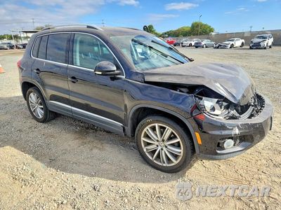Czwarte zdjęcie samochodu z boku: 2016 VOLKSWAGEN TIGUAN S VIN:WVGAV7AX0GW578838 - miniatura