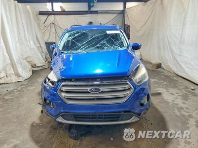 Piąte zdjęcie samochodu w środku: 2018 FORD ESCAPE SE VIN:1FMCU0GD6JUA17868 - miniatura
