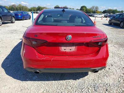 Zdjęcie 6 z 13 samochodu: 2018 ALFA ROMEO GIULIA TI Q4 VIN:ZARFAEEN5J7597945 - miniatura