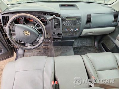 Zdjęcie 8 z 12 samochodu: 2012 TOYOTA TUNDRA DOUBLE CAB SR5 VIN:5TFUW5F19CX219886 - miniatura