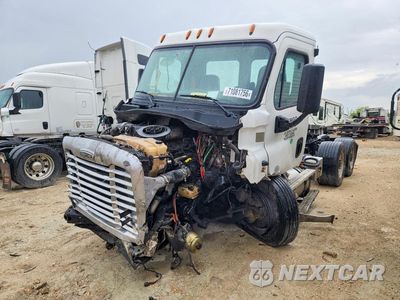 2019 FREIGHTLINER CASCADIA 113 SEMI TRUCK 1FUGGBDV0KLKK2236 - główne zdjęcie licytacji z USA - miniatura