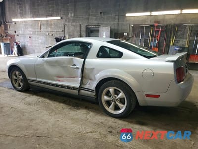 Drugie zdjęcie samochodu z przodu: 2005 FORD MUSTANG VIN:1ZVFT80N455151538 - miniatura
