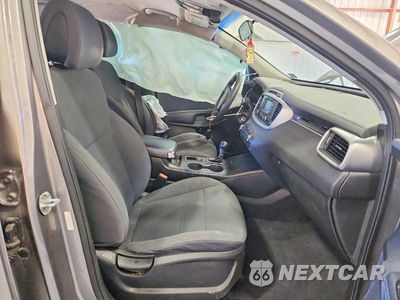 Zdjęcie 7 z 13 samochodu: 2016 KIA SORENTO LX V6 VIN:5XYPGDA59GG180062 - miniatura