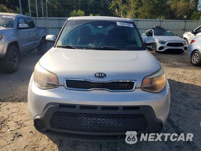 Piąte zdjęcie samochodu w środku: 2015 KIA SOUL + VIN:KNDJP3A5XF7764837 - miniatura