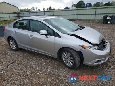 Czwarte zdjęcie samochodu z boku: 2012 HONDA CIVIC EXL VIN:2HGFB2F96CH520534 - miniatura