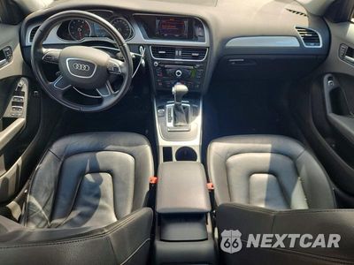 Zdjęcie 8 z 13 samochodu: 2014 AUDI A4 PREMIUM VIN:WAUBFAFL9EN033150 - miniatura