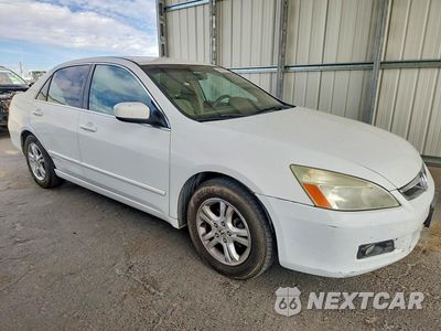 Czwarte zdjęcie samochodu z boku: 2006 HONDA ACCORD SE VIN:1HGCM56366A157214 - miniatura