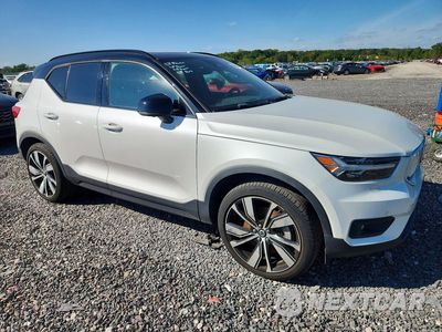 Czwarte zdjęcie samochodu z boku: 2021 VOLVO XC 40 VIN:YV4ED3UR3M2578122 - miniatura
