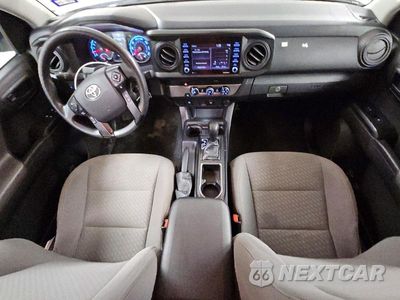 Zdjęcie 8 z 13 samochodu: 2022 TOYOTA TACOMA SR VIN:3TYRX5GN3NT052359 - miniatura