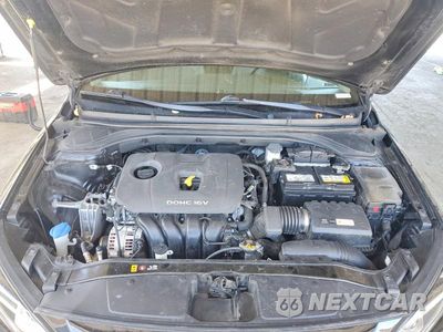 Zdjęcie 11 z 12 samochodu: 2018 HYUNDAI ELANTRA VALUE EDITION VIN:5NPD84LF2JH383025 - miniatura