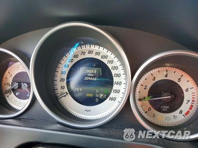 Zdjęcie 9 z 12 samochodu: 2014 MERCEDES-BENZ E 350 4MATIC VIN:WDDHF8JB4EB045766 - miniatura