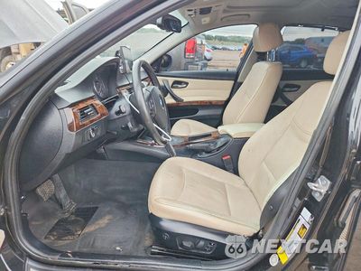 Zdjęcie 7 z 12 samochodu: 2011 BMW 328 XI VIN:WBAPK7C53BF087043 - miniatura