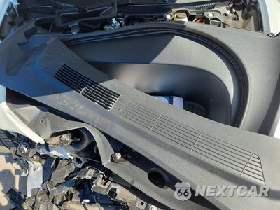 Zdjęcie 11 z 12 samochodu: 2025 TESLA MODEL 3 VIN:5YJ3E1EA3SF049851 - miniatura