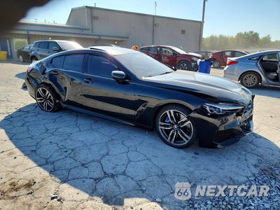 Czwarte zdjęcie samochodu z boku: 2022 BMW 840XI VIN:WBAGV4C09NCJ40764 - miniatura