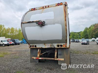 Zdjęcie 6 z 12 samochodu: 2016 MACK MRU613 REFUSE TRUCK VIN:1M2AV02CXGM014869 - miniatura