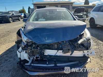Piąte zdjęcie samochodu w środku: 2017 TOYOTA PRIUS THREE TOURING VIN:JTDKARFU2H3042409 - miniatura